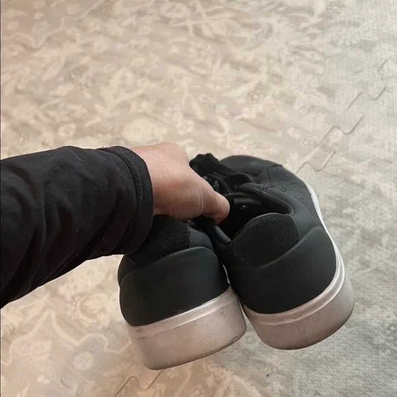 Adidas Black and White Casual Sneakers - Picture 4 of 5